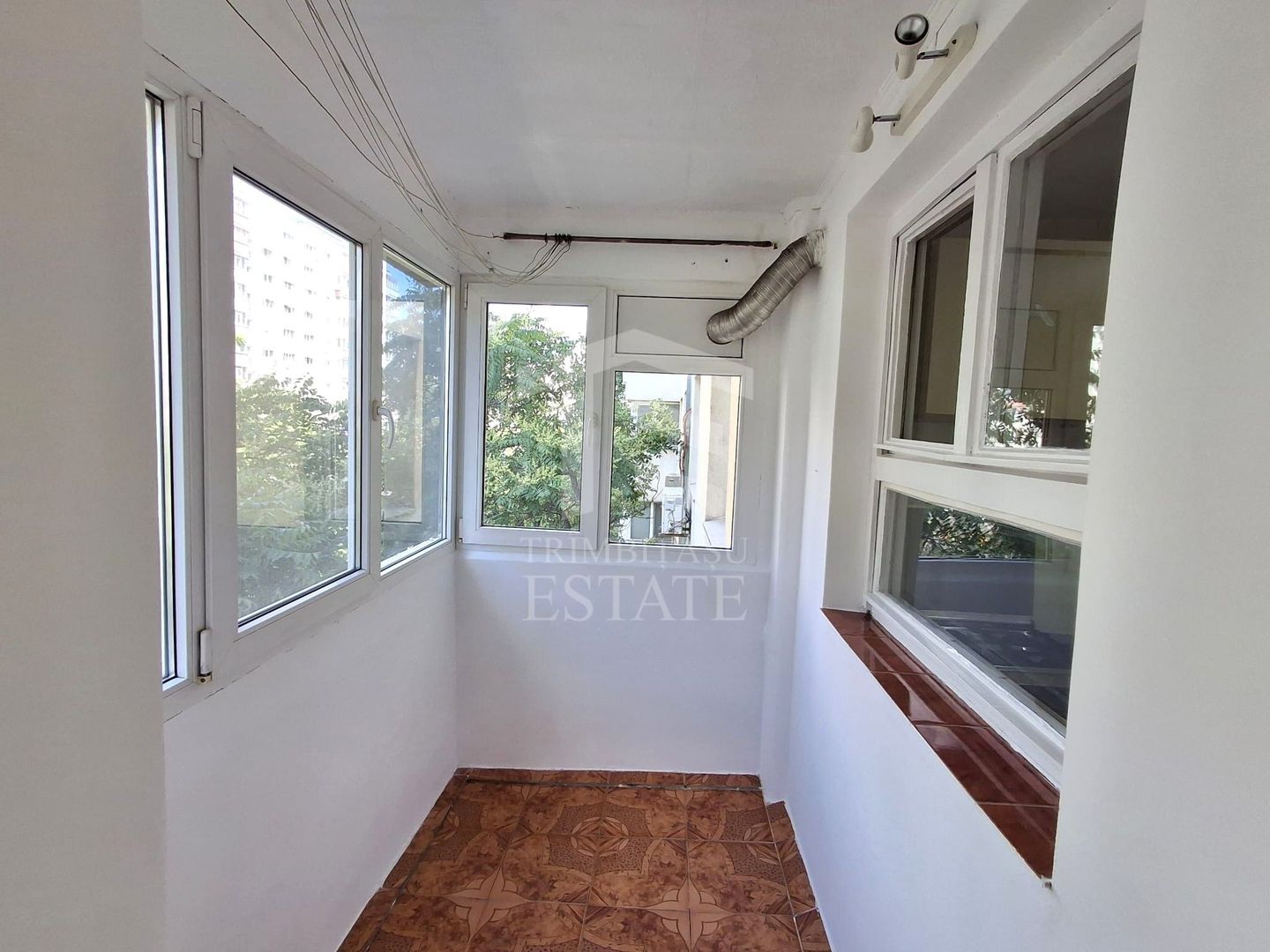 Apartament 3 camere decomandat | Locație excelentă | Bd. Chișinău 21 - Poză 22