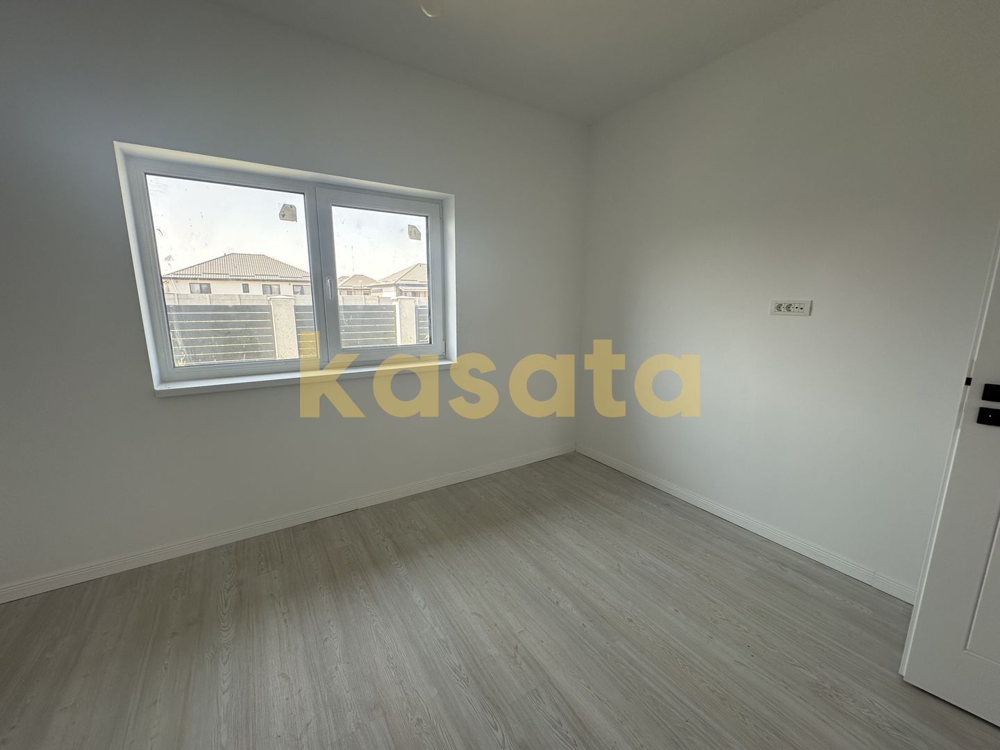 Casă Parter 🏡 | Bâcu 📍 | 3 Camere | Încălzire în Pardoseală - Poză 9