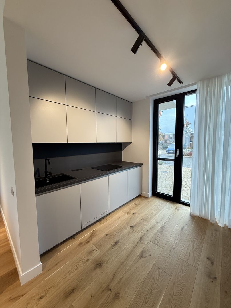 Vila tip UV03 mobilata complet in Amber Forest-prima inchiririere - Poză 15