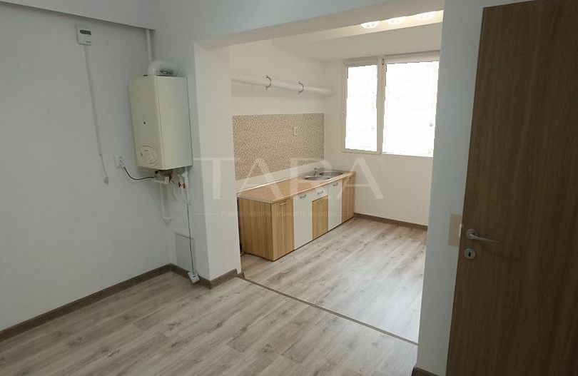 Apartament cu 2 camere de vânzare în zona Peny. - Poză 7