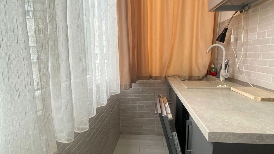 Apartament 3 camere de inchiriat in zona Rogerius, Oradea - Poză 5