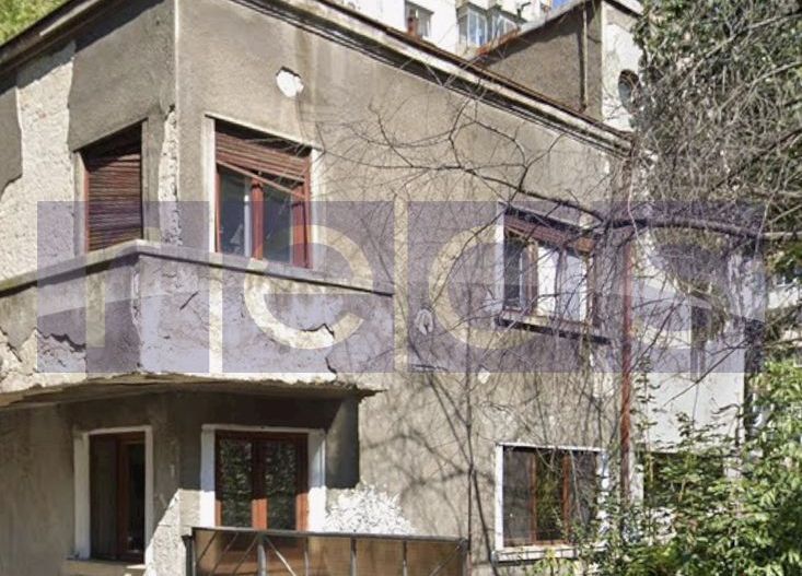 VANZARE CASA OBOR | NECESITA RENOVARE INTEGRAL | CURTE PROPRIE 300 MP - Poză 1