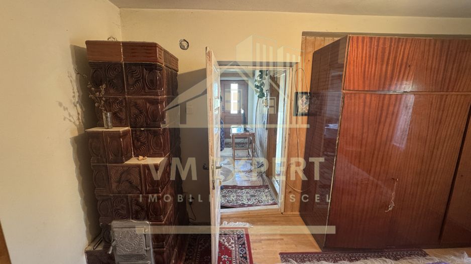 CASA 11 CAMERE TEREN 893 MP LEREȘTI ARGEȘ - Poză 26