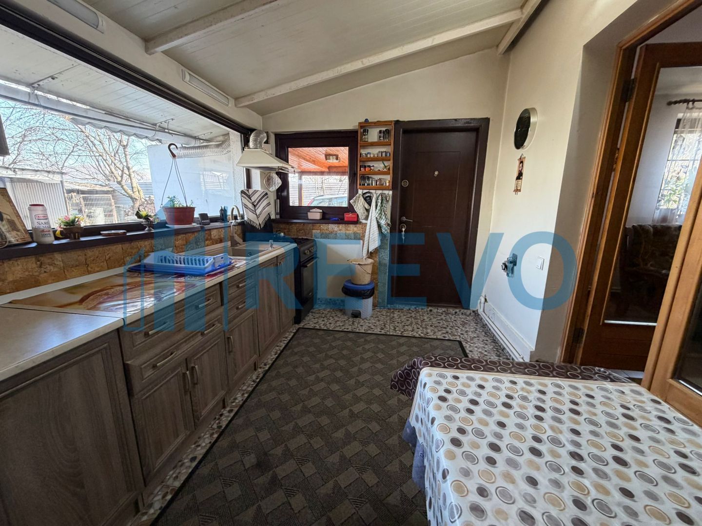 Casă/Vilă de vânzare în comuna Târgu Trotuș, județul Bacău. - Poză 43