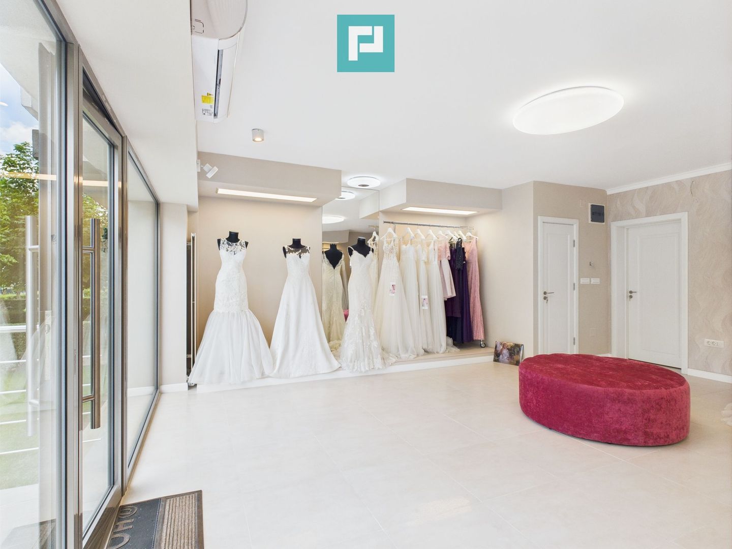 Spațiu modern cu acces stradal în zona circulată - Poză 9