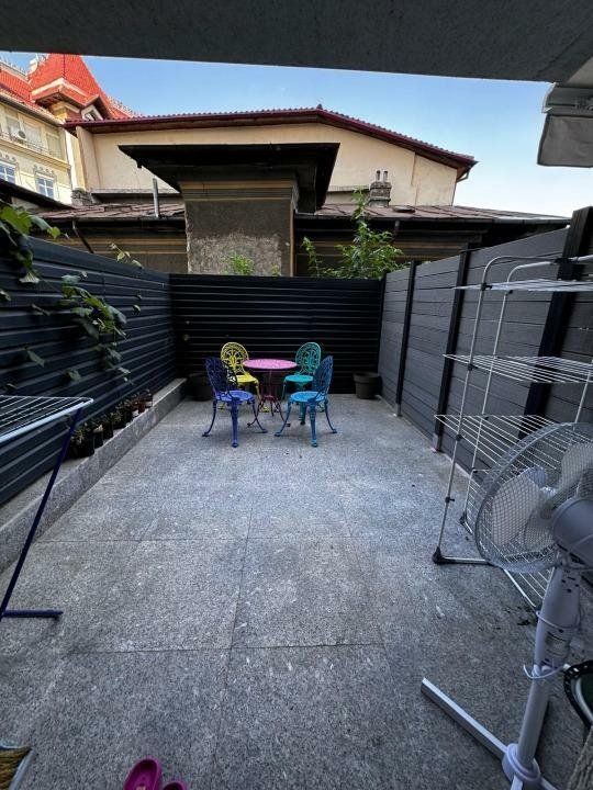 Apartament cu terasa si parcare,ultracentral ,str. Matei Voievod,finisaje de lux - Poză 3