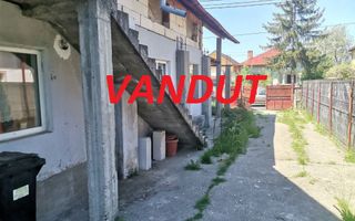 Vanzare casa Calea Campulung - Poză 1