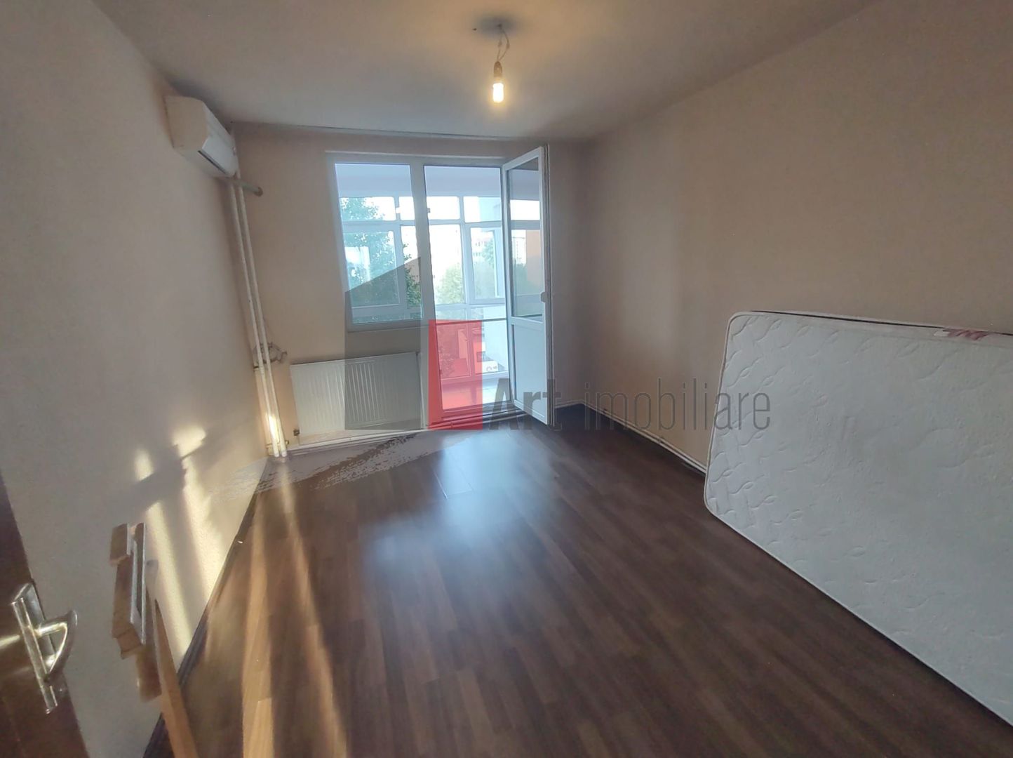 Vânzare apartament 3 camere cu centrală Bd. Obregia - Fântâna Florilor - Poză 10
