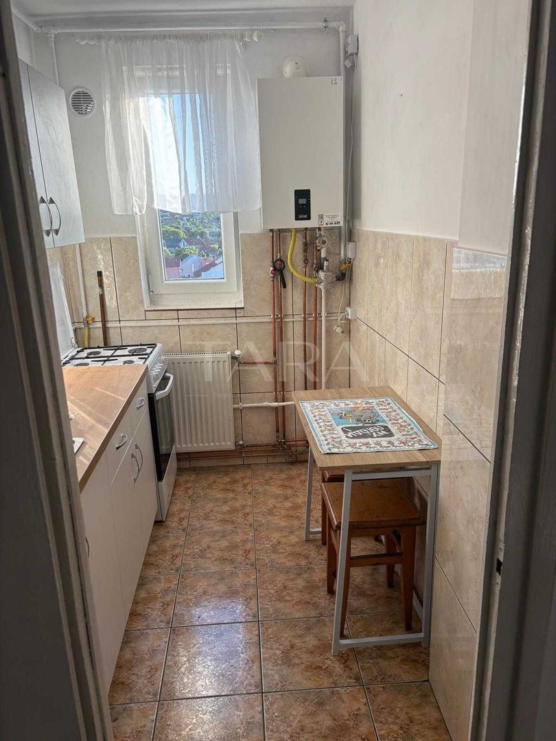 Apartament renovat complet, zona Piața Hermes - Poză 2