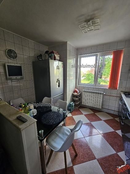 Apartament 3 Camere Decomandat Giulesti-Crangasi Lacul Morii - Poză 10
