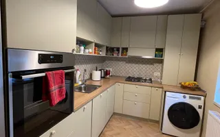 Piața Sf. Gheorghe | Decomandat | Renovat | Centrală proprie | Boxă 16 mp - Poză 13
