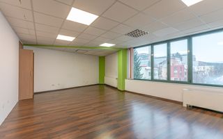 Spațiu birou individual în Brașov, Centru: 39 mp utili pe Strada N. Titulescu - Poză 3