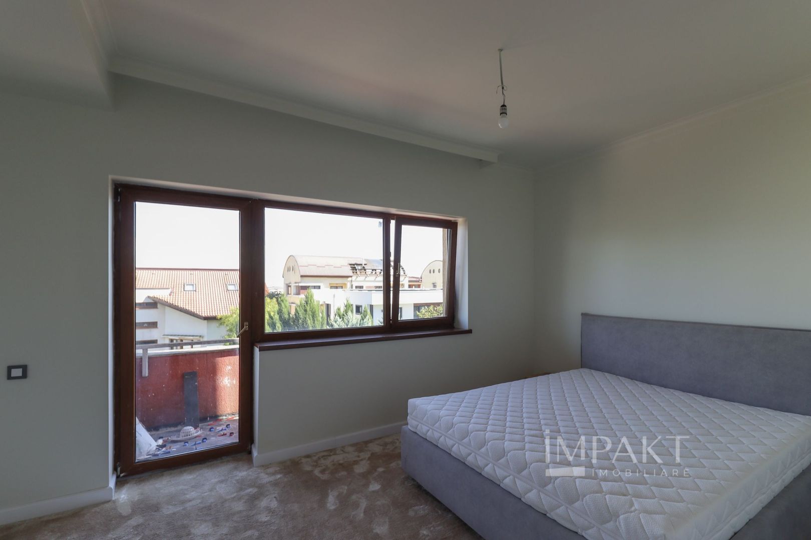 Duplex cu 8 camere in cartierul Buna-Ziua, teren 500 m2 ! - Poză 5