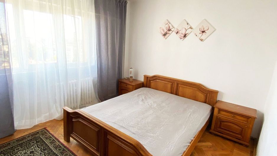 Apartament 2 camere, decomandat, Ultracentral - Poză 2