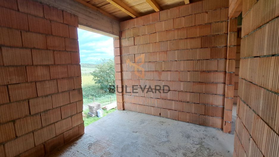 Casa la rosu 172 mp utili, 750 mp teren, view superb! - Poză 21