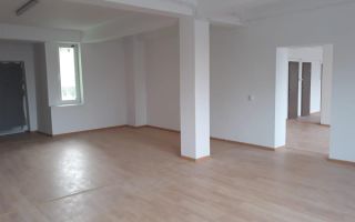 Incepe afacarea ta prospera in unul din aceste Spatii comerciale, Tractorul - Poză 10