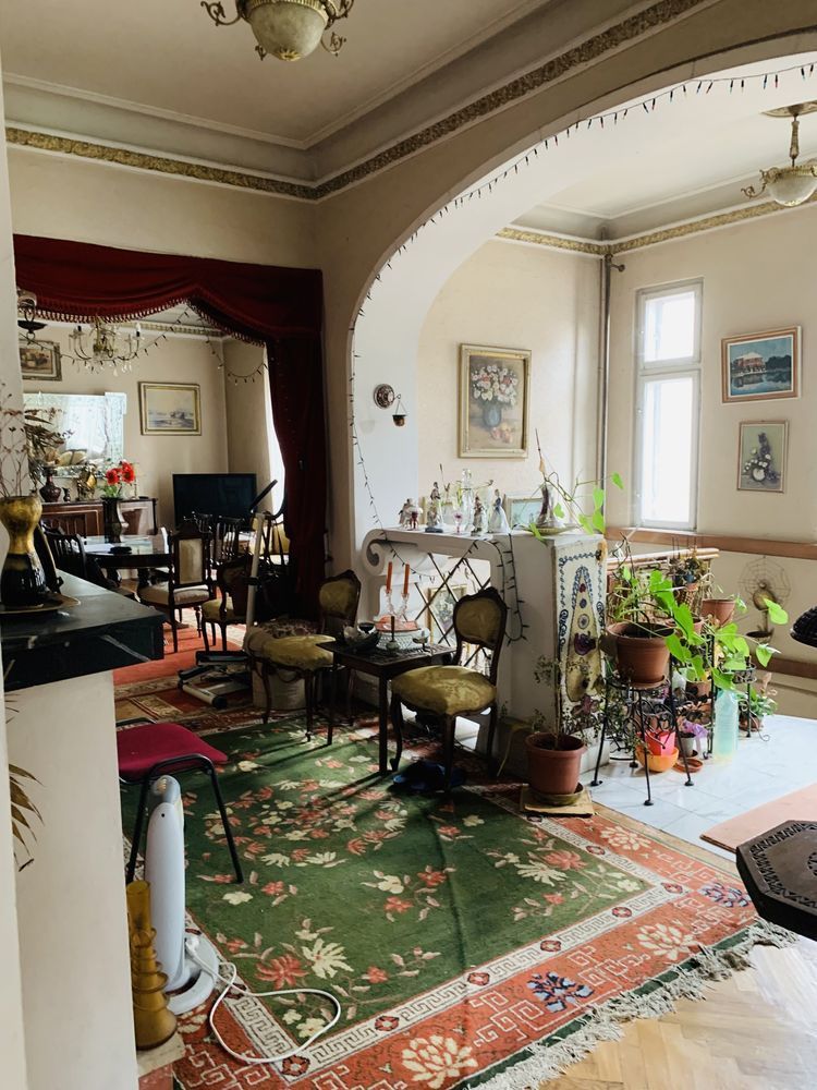 - Super oferta - Apartament 3 camere cu mansarda si curte Cotroceni - Poză 2