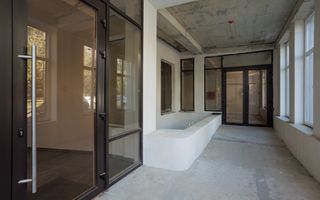Vânzare, spatiu birou, Strada Ginta Latină, Ciocana - Poză 10