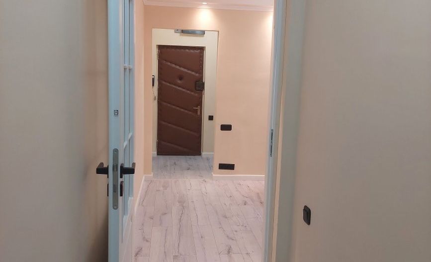 Apartament de vanzare 4 camere, colț Apusului - Poză 3