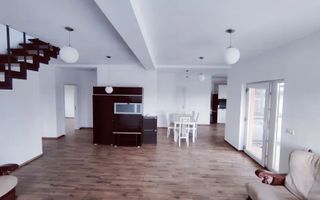 Vilă cu terasă de vis, mansardă cochetă și confort deplin I Sacalaz - Poză 2