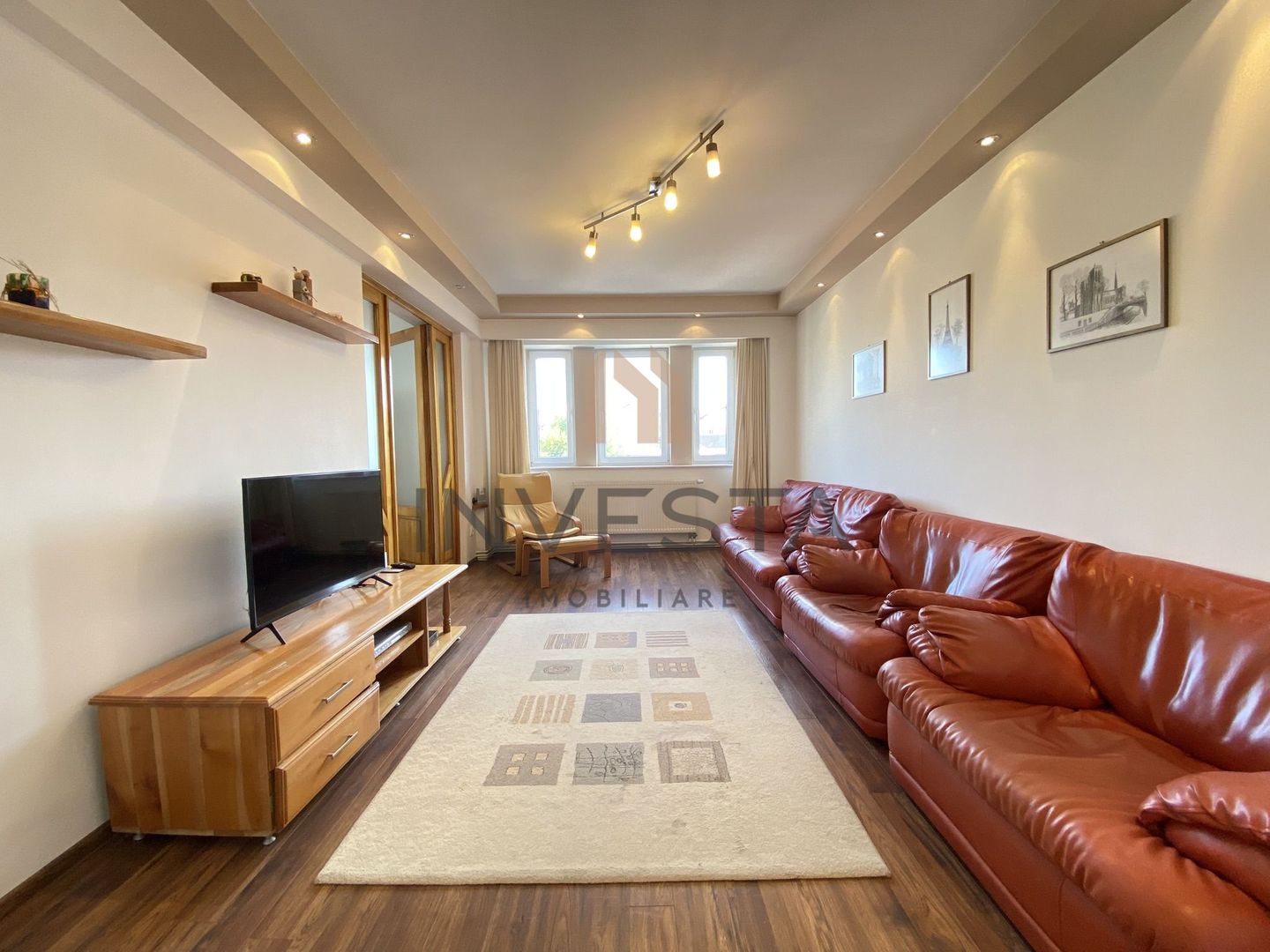 Apartament 4 camere de vanzare , etaj intermediar, parcare, Zorilor! - Poză 1