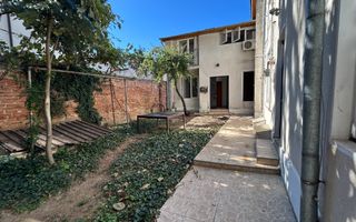 Casă consolidată la preț de apartament - Poză 8