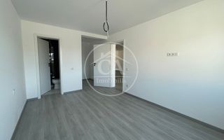 Casă de vânzare tip duplex cu 4 camere în Nojorid, Oradea. - Poză 7