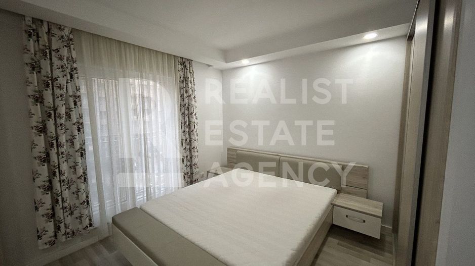 Apartament cu 2 camere, Cosmopolis, mobilat și utilat, loc de parcare - Poză 5