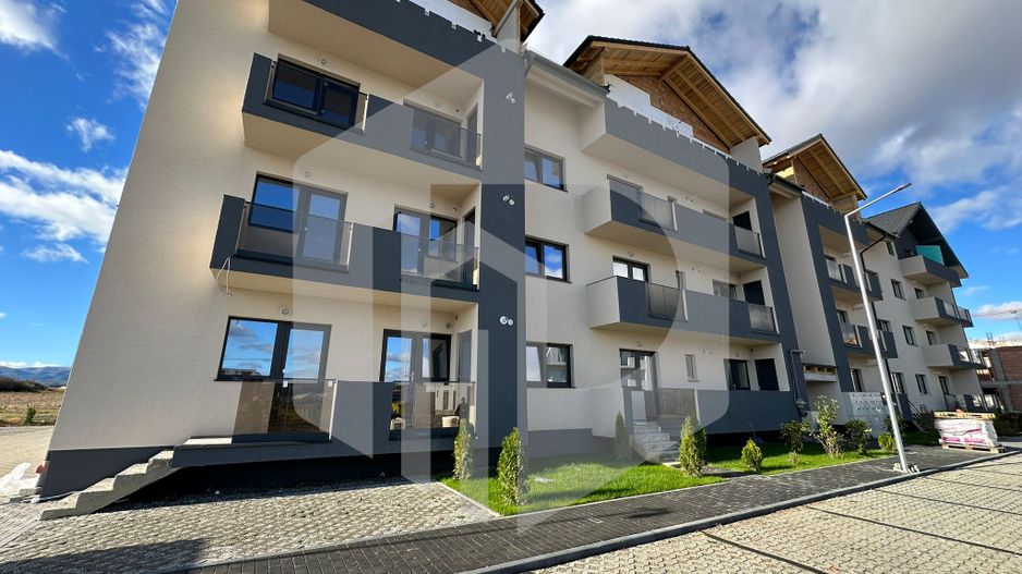 Parter cu gradina | Apartament 2 Camere| Mihai Viteazul | DECOMANDAT - Poză 1