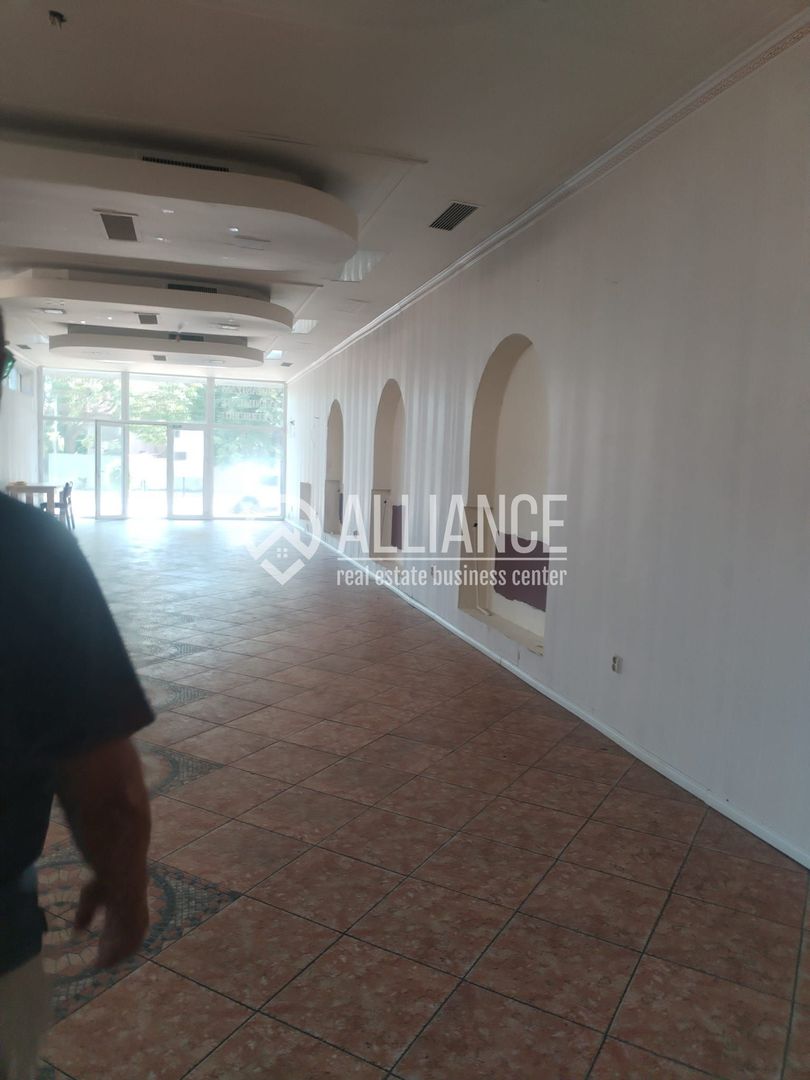 Ultracentral(cod04)-Spatiu comercial 135 mp-Constanta - Poză 2