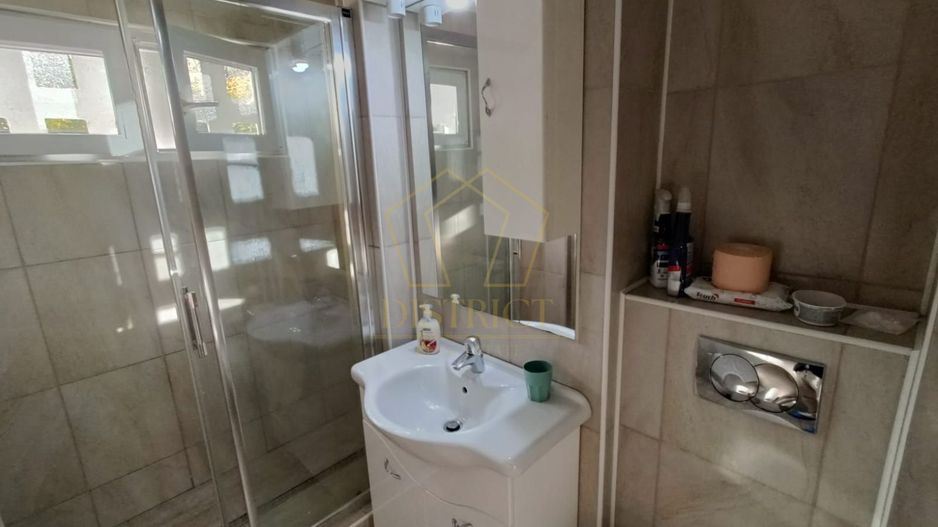 Apartament spațios cu 4 camere | Zona Medicină | Termen lung - Poză 9