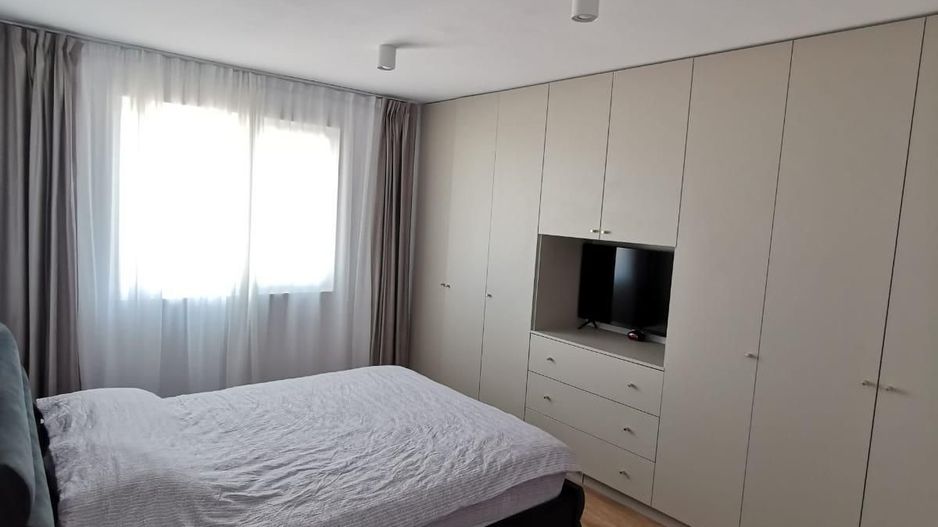 Apartament cu parcare subterana si terasa - Poză 6