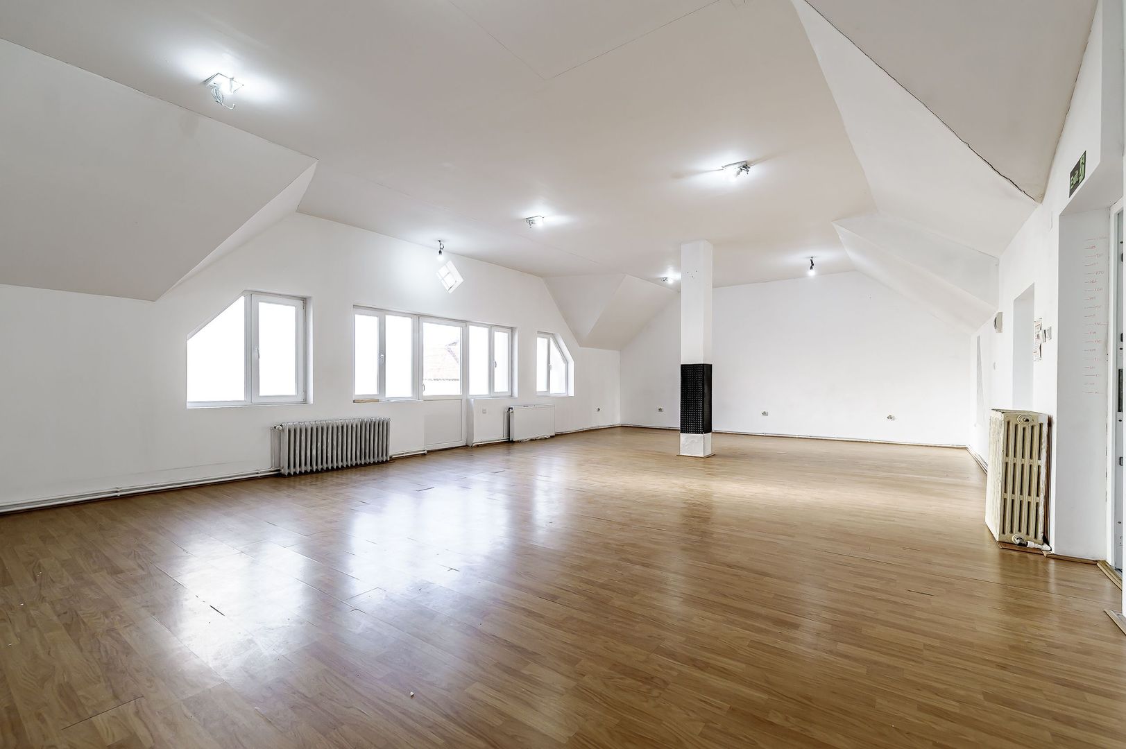 Proprietate Vanduta Casa in Gradiste constructie noua, langa pod - Poză 2