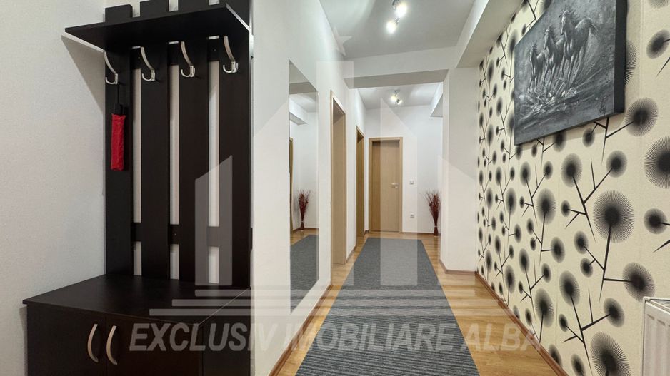 Apartament cu 2 camere de inchiriat, Cetate - Poză 4