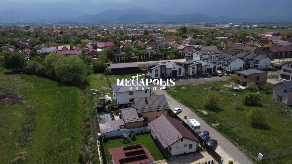 Casă spațioasă 4 dormitoare Sânpetru, 500 mp teren, mobilată complet - Poză 10