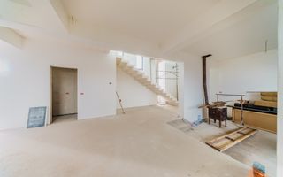 Vila noua la gri, design deosebit, 4 camere, Fantanele - Poză 13