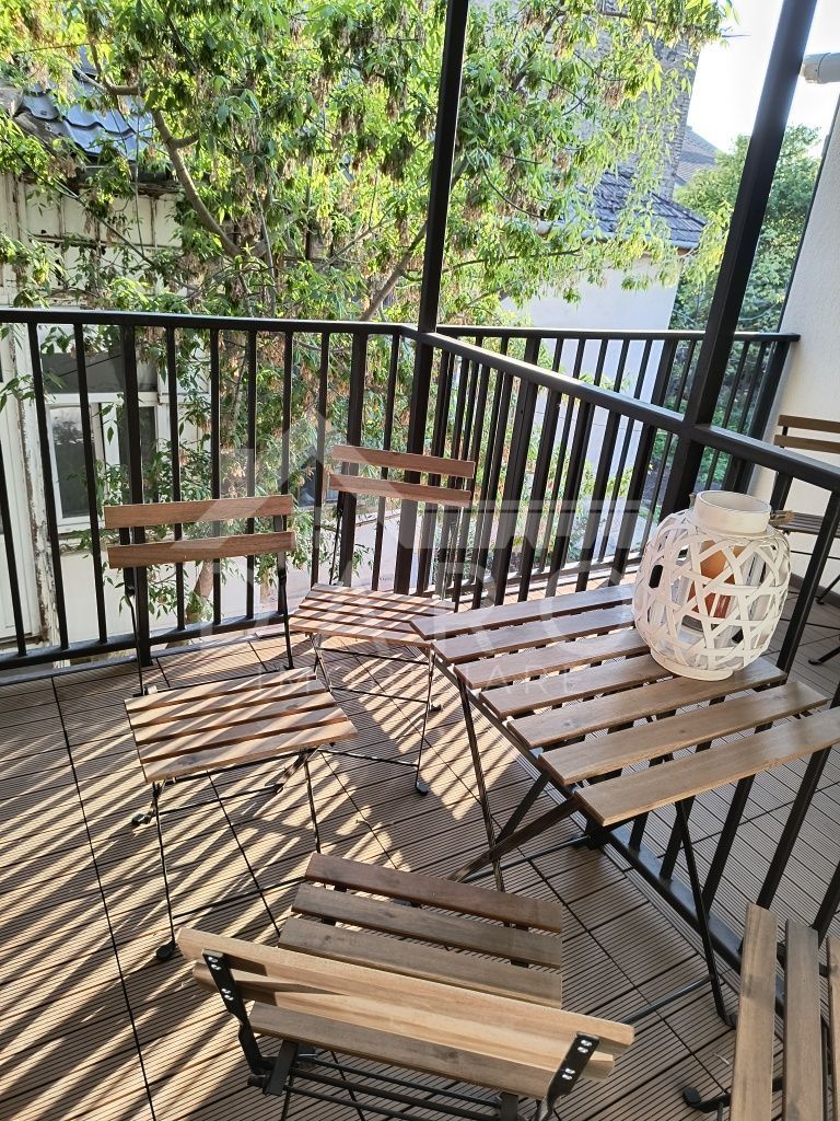 Ap cu 2 camere in centru, decomandat - Poză 3