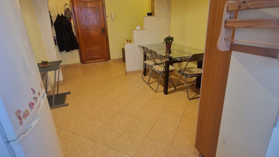 APARTAMENT4 CAMERE ZONA  SOARELUI LANGA SCOALA 30 - Poză 5