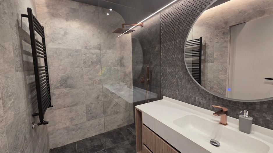 Apartament spectaculos cu grădină privată de 152 mp – disponibil spre închiriere - Poză 27