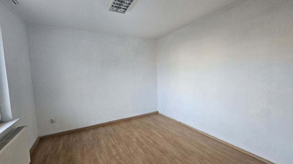 Casă spațioasă - Varianta Prundu Craiovei - Poză 10