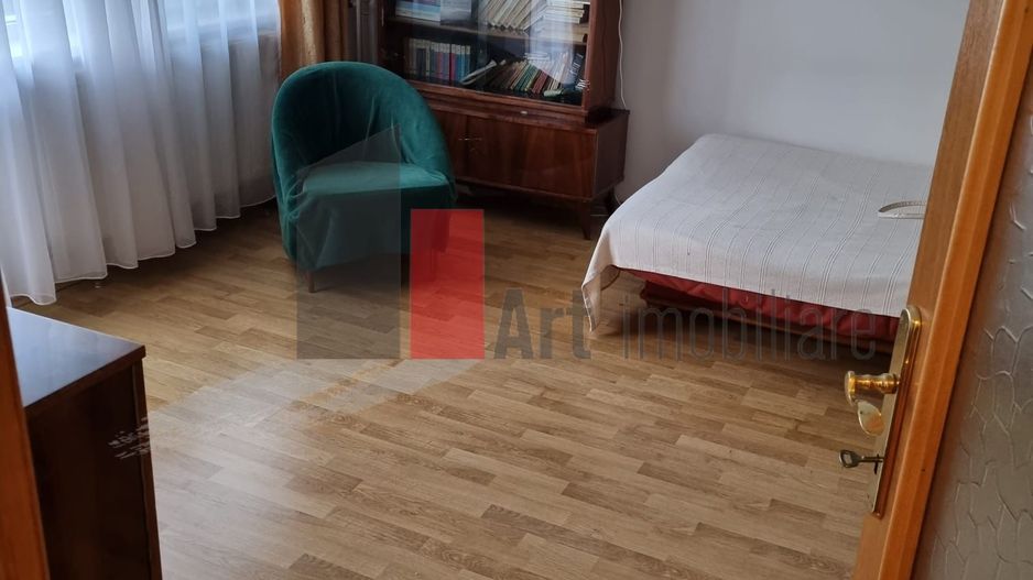 Garsoniera zona Decebal - 34 mp - Poză 1