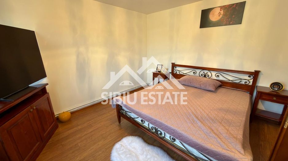 Casa Spectaculoasa Semipasiva cu teren de 1.000 mp.de vanzare in Orlat - Poză 6