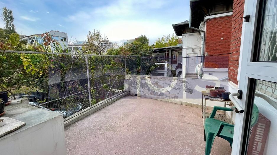 VANZARE CASA 4 CAMERE CURTE PROPRIE GARAJ 175MP UNIRII CARTIER EVREIESC - Poză 12