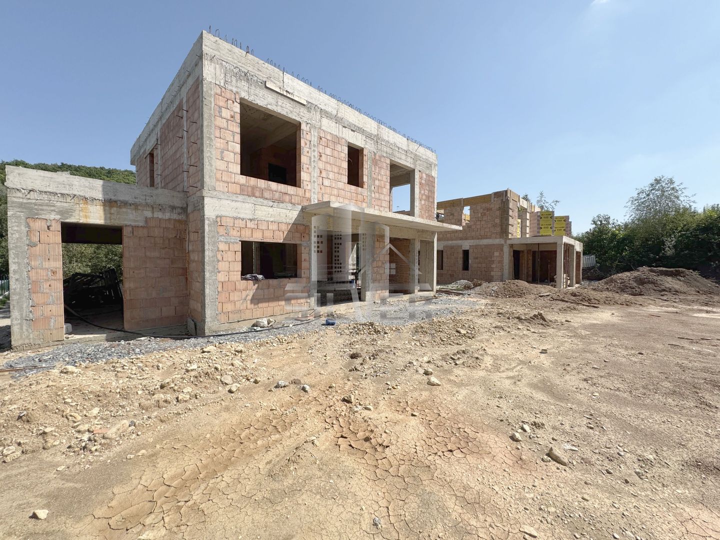 Casa individuala/teren 600mp/panouri fotovoltaice/pompe de caldura. - Poză 7