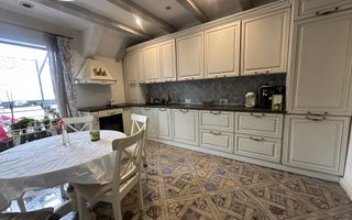 Apartament La Casă | 4 Camere | 120 MPU | Bulevardul Victoriei - Poză 4