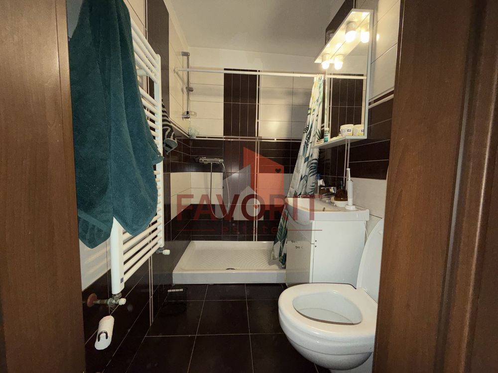 Etaj 2. Zona excelenta. Cu centrala termica proprie - Poză 3