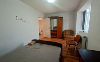 Apartament 3 camere, decomandat, Alexandru cel Bun, et 8 din 10, liber - Poză 7