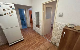 Apartament 3 camere, etaj 3 - zona Cetate - Poză 8