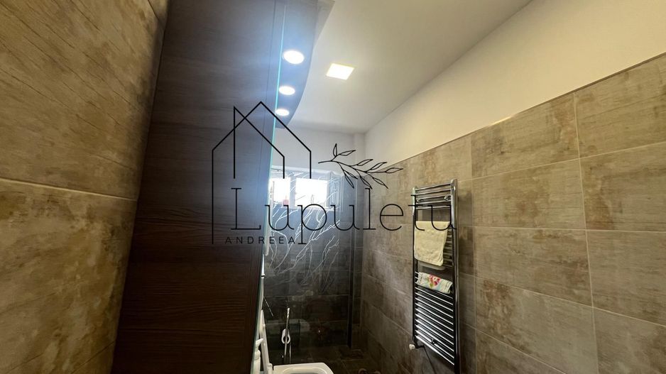 Casă de Vanzare | 200 MPU | Teren 305 MPU | Ultracentral - Poză 27