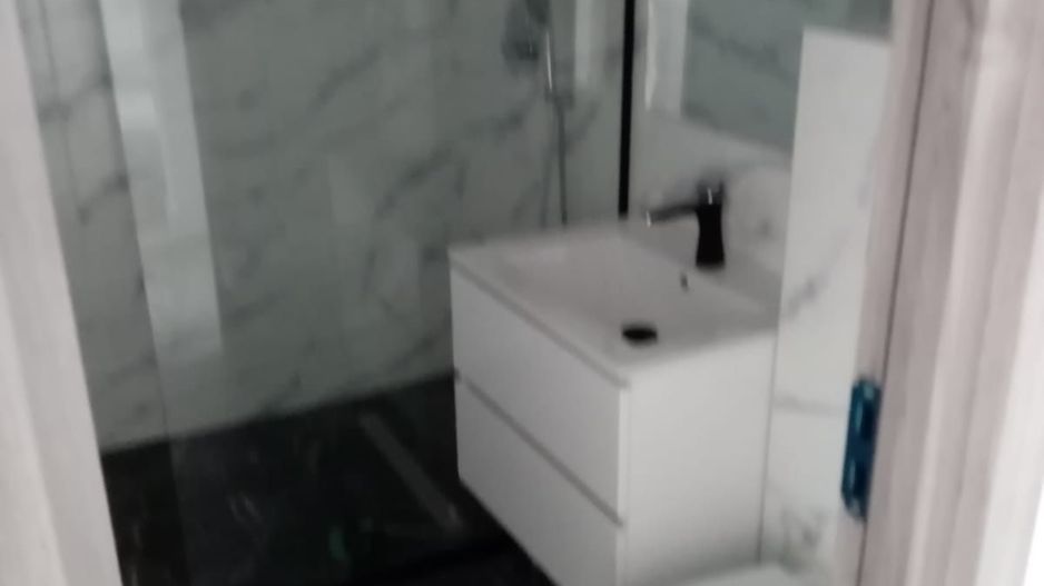 Vând APARTAMENT renovat - Poză 7